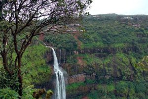 Panchgani Hill Station | Best Places & Time to Visit