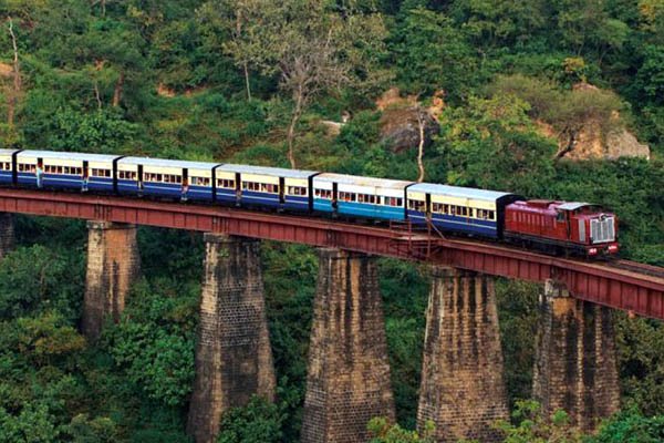 how to reach matheran hill station