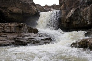 Someshwar waterfalls timings