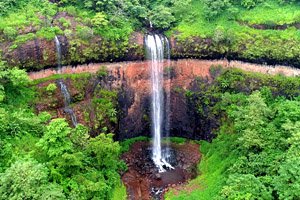 sawatsada waterfall chiplun