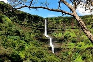Vajrai Waterfall Satara | Timings, Best time to visit & Location