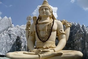 Kempfort Shiva Temple Timings